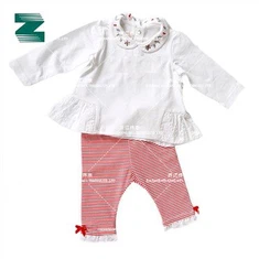 Lasten pusero, jossa kirjailtu kaulus